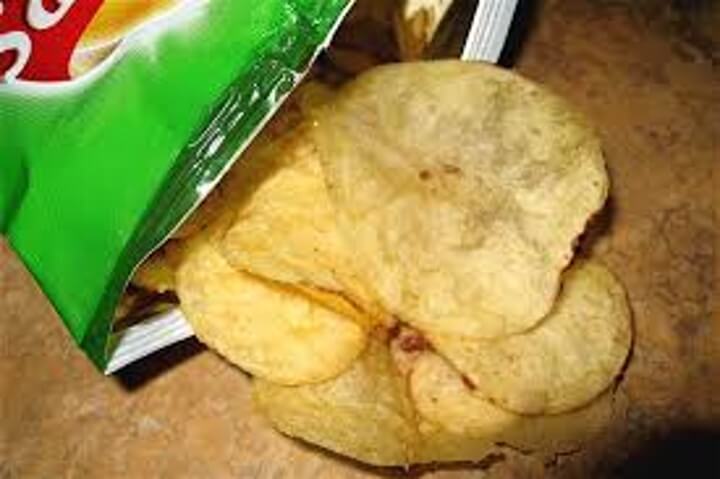 Can Dogs Eat Crisps?